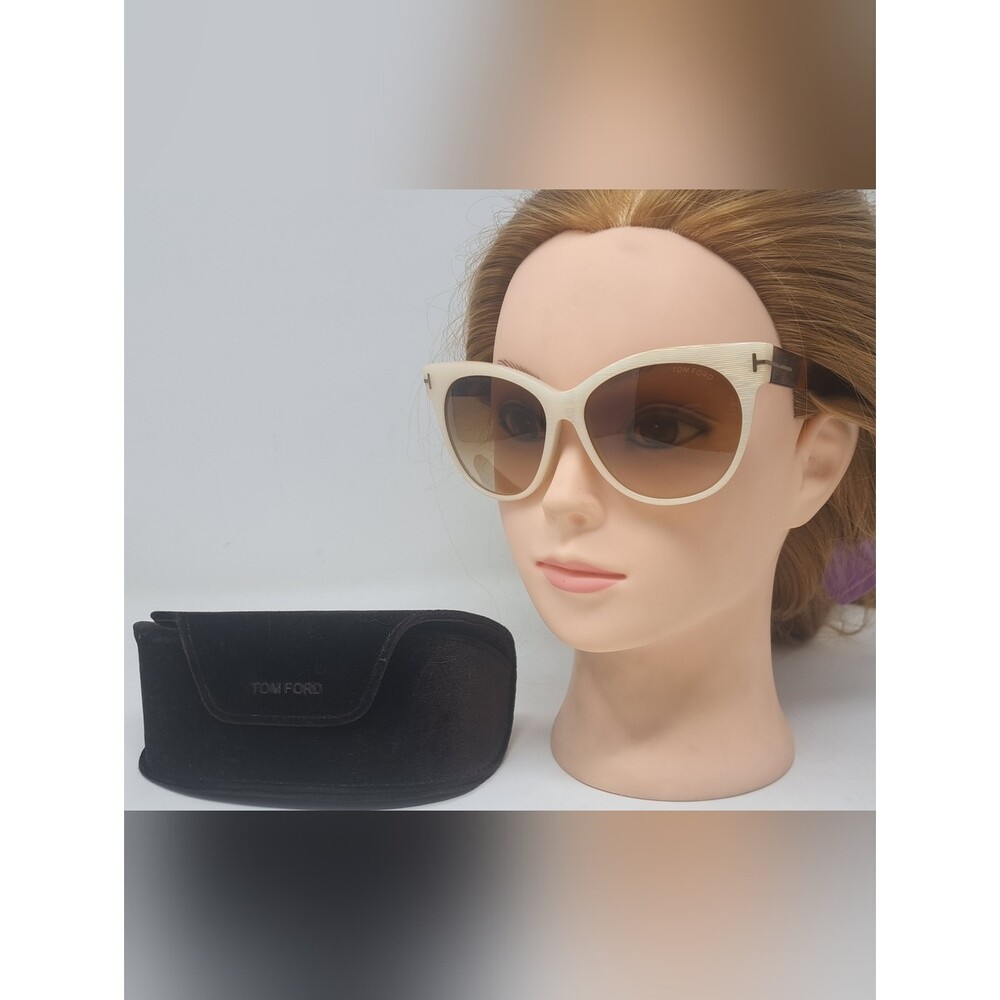 Tom Ford Women's Sunglasses Saskia TF330 Ivory Havana Brown Gradient 57-14-140